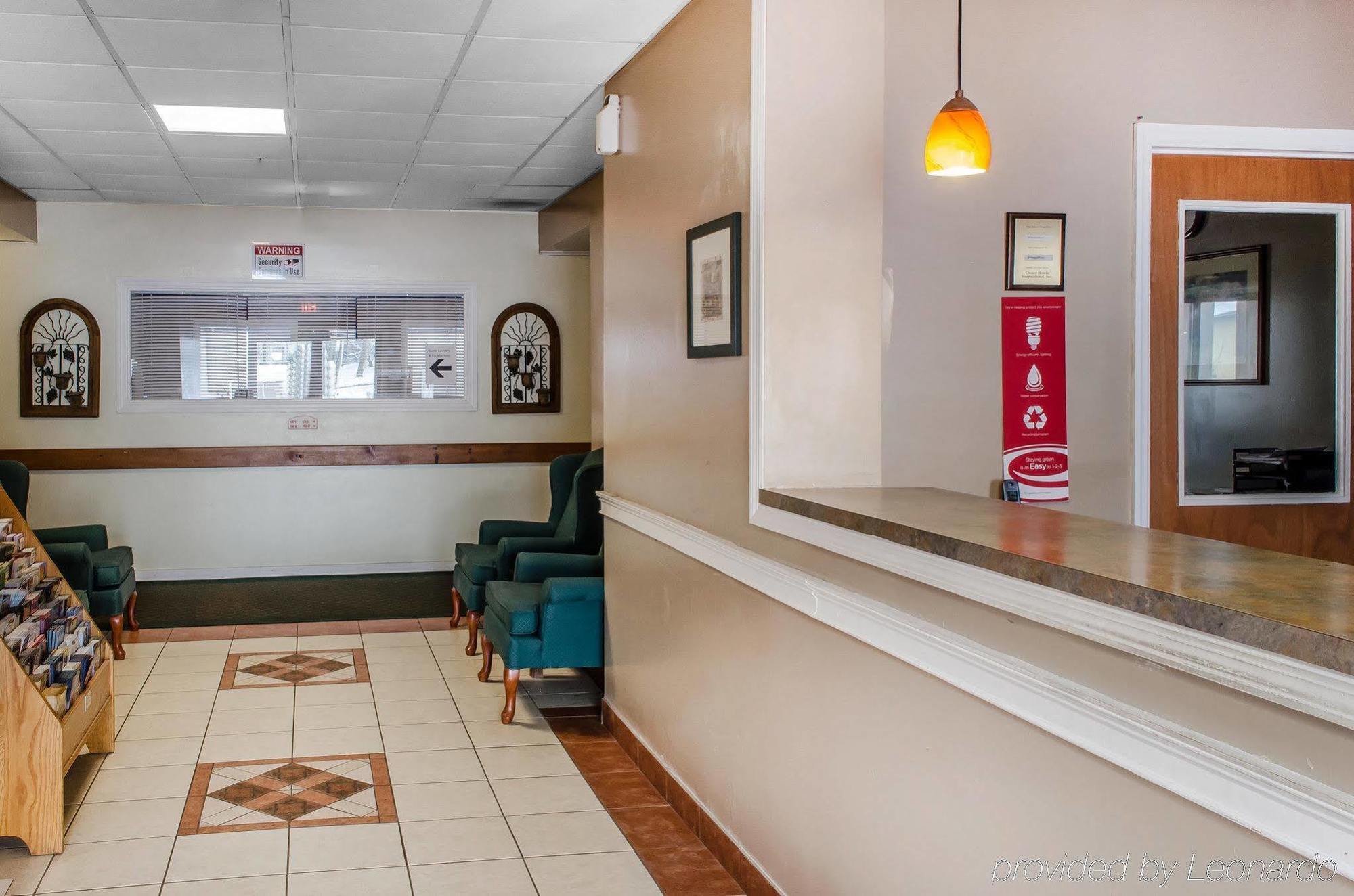 Econo Lodge Inn & Suites Denver Dış mekan fotoğraf
